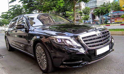 Xế sang gần 10 tỷ Maybach S600 lăn bánh tại Sài Thành